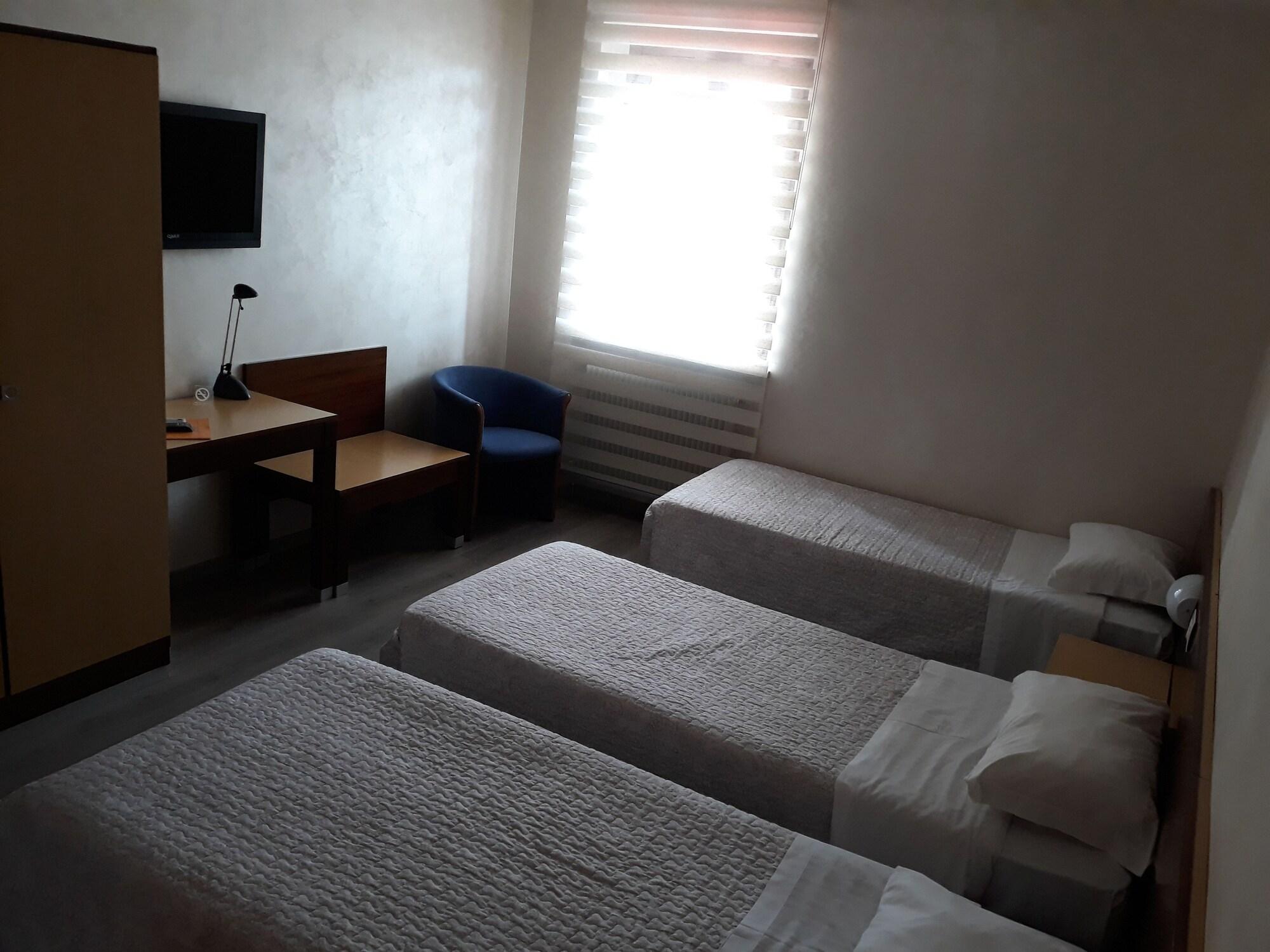Hotel San Giorgio Udine Bagian luar foto