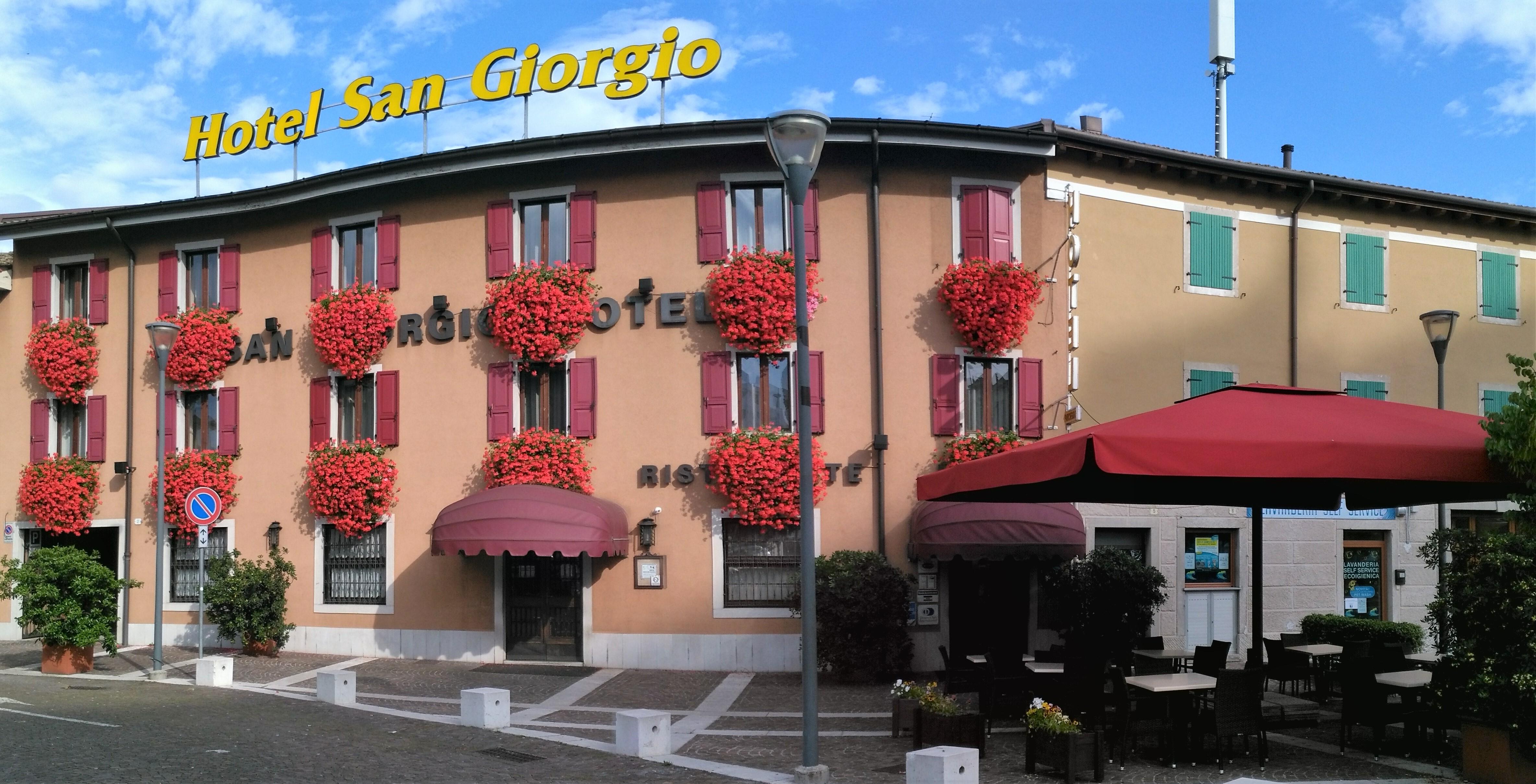 Hotel San Giorgio Udine Bagian luar foto
