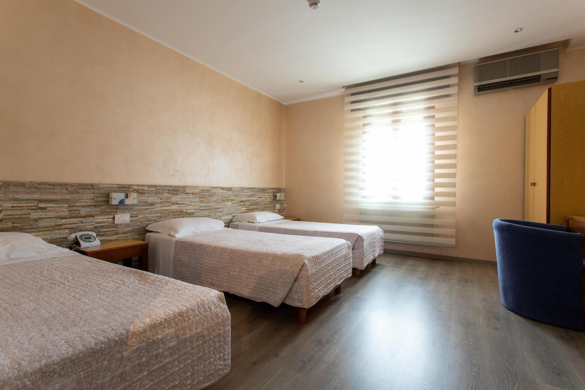 Hotel San Giorgio Udine Bagian luar foto