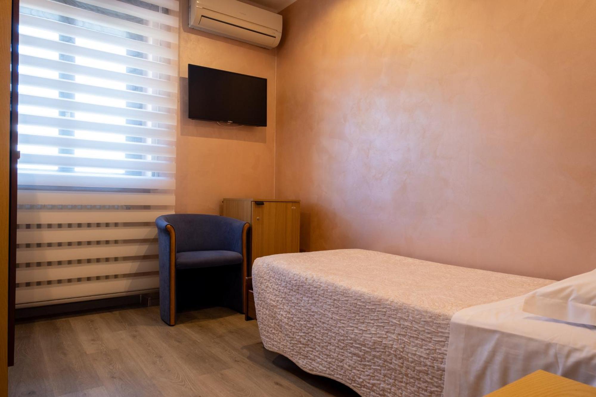 Hotel San Giorgio Udine Bagian luar foto