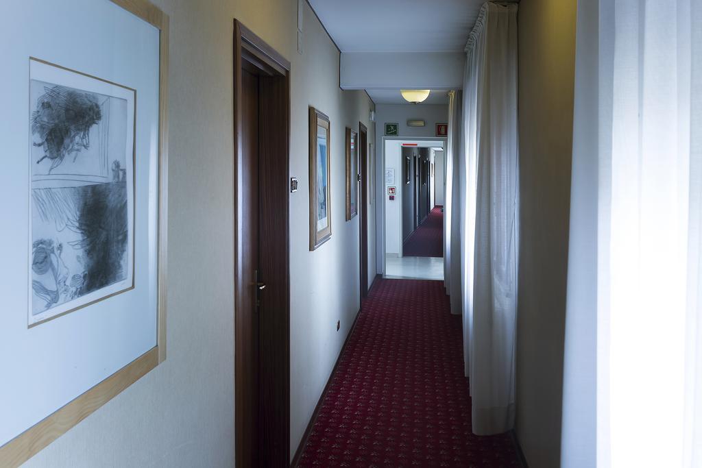 Hotel San Giorgio Udine Bagian luar foto