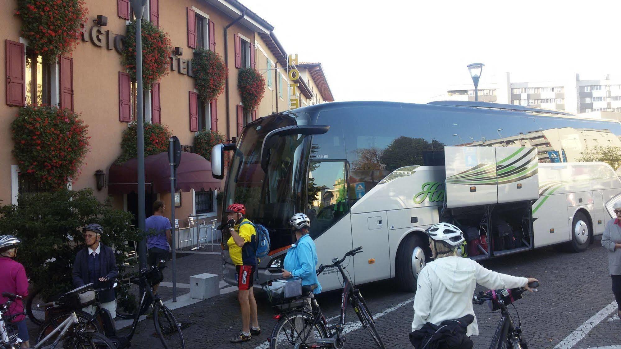 Hotel San Giorgio Udine Bagian luar foto